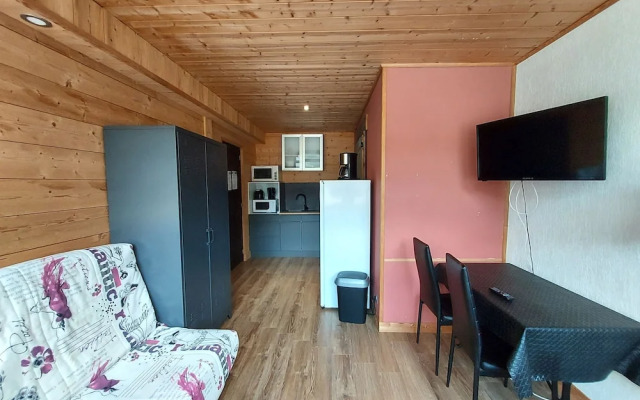 Au Pied des Pistes le 8bis