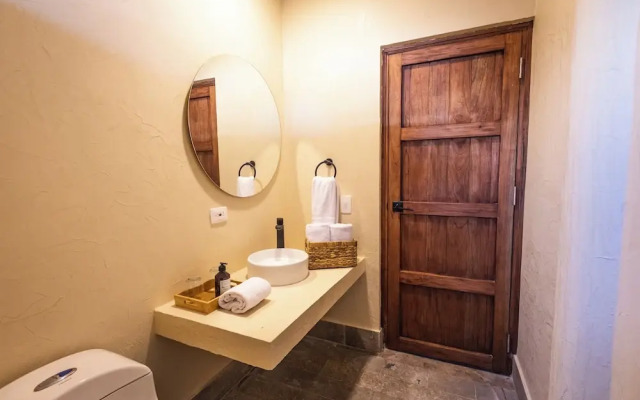 Casa Noa Colonial Rooms