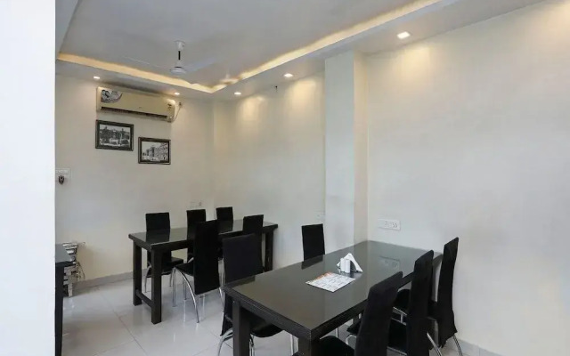 OYO 884 Hotel Sheldon