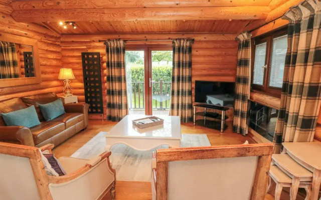 Endeavour Lodge 4