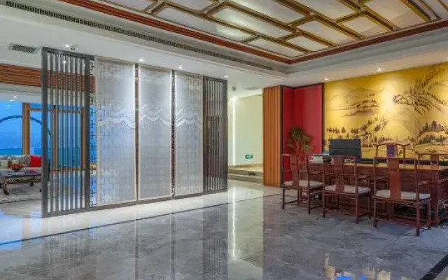 Wonderland, hot spring resort