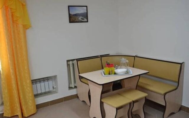 Gostevoy dom "Traktovaya" v Gorno-Altayske Guest House Traktovaya