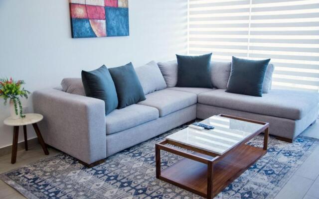 Real View Towers W208 by Casago