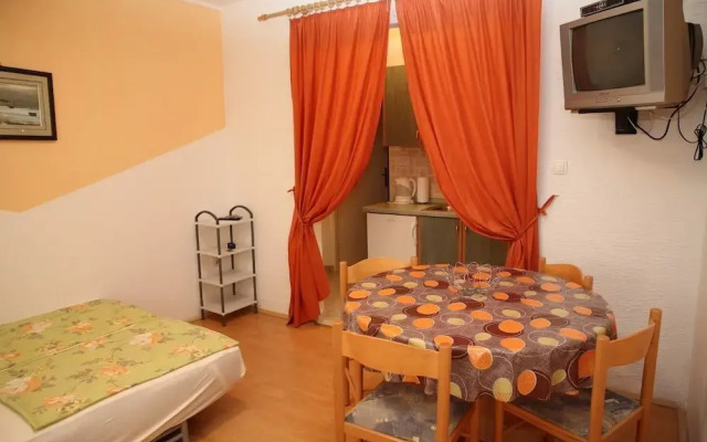 Zdenka - Cosy Apartments for 2-3 Person - A3C