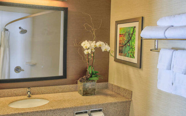 Fairfield Inn & Suites by Marriott San Jose Airport