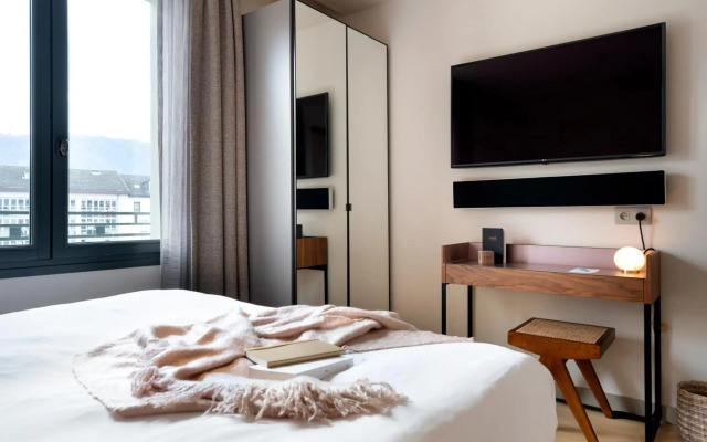 Hebe Hotel
