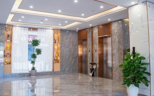 Yun Yao Hotel – People – Shaoguan