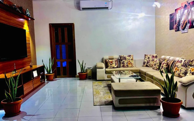 Muladdu Inn