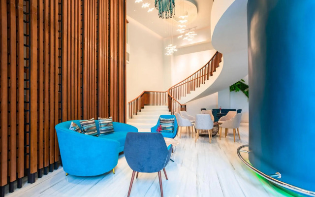 Centara Sonrisa Residences & Suites Sriracha