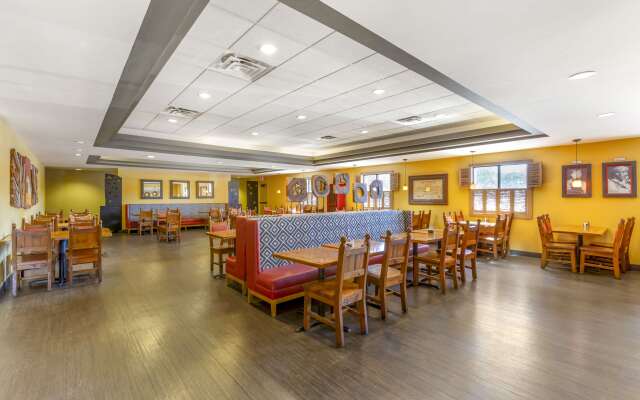 Best Western Plus Rio Grande Inn