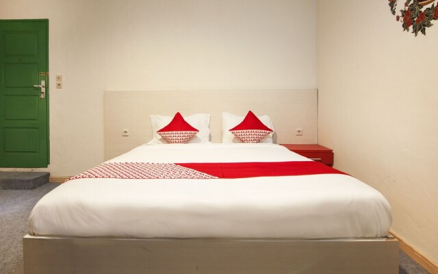 Hotel Paninda by OYO Rooms