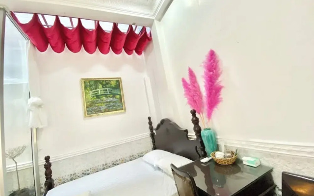 Cherry Blossom Boutique Hotel