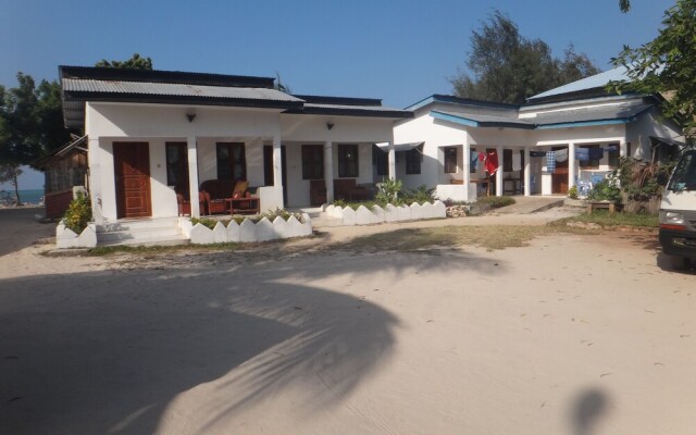 Nungwi Jambo Beach Bungalow