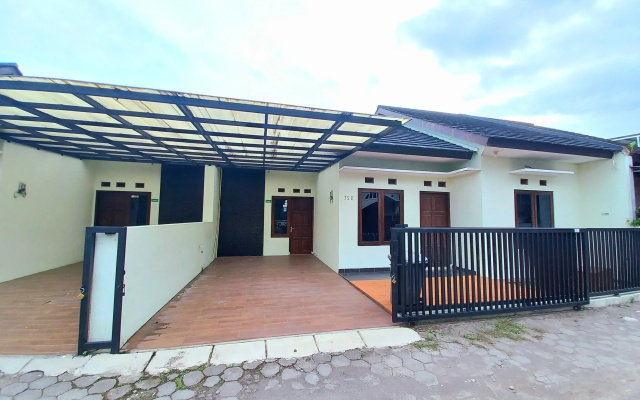 Homestay Jogja Jakal 2 By Simply Homy