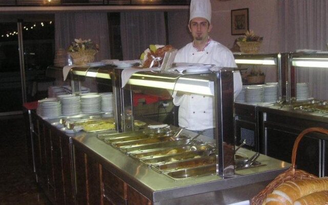 Omisalj Hotel Adriatic