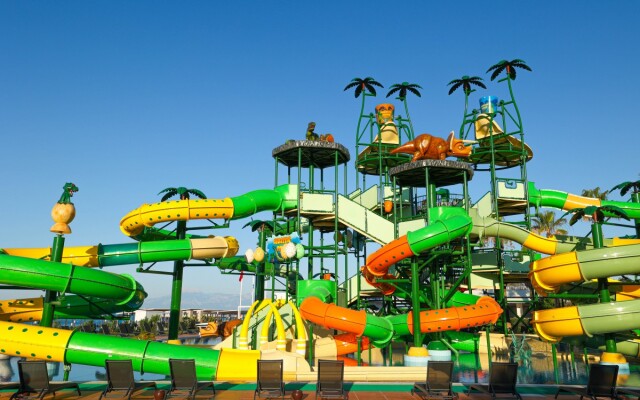 Crystal Centro Resort