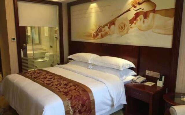 Vienna Hotel Zhongshan Guzhen Town Center