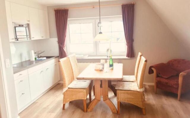 NORD-HUeS-No-3-mit-Balkon