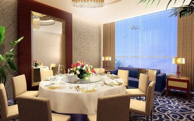 Royal Oriental Garden Hotel