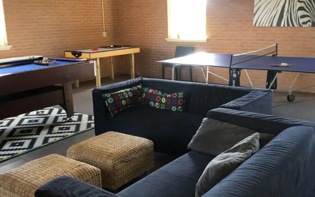 Atmospheric House With Play Space, at the Harbor