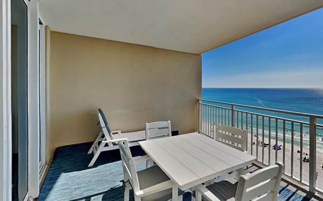 Emerald Beach Resort by SVR II