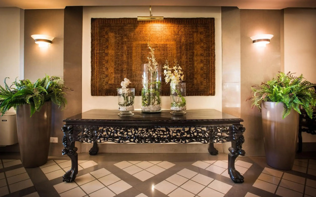 Sardegna Hotel, Suites & Restaurant