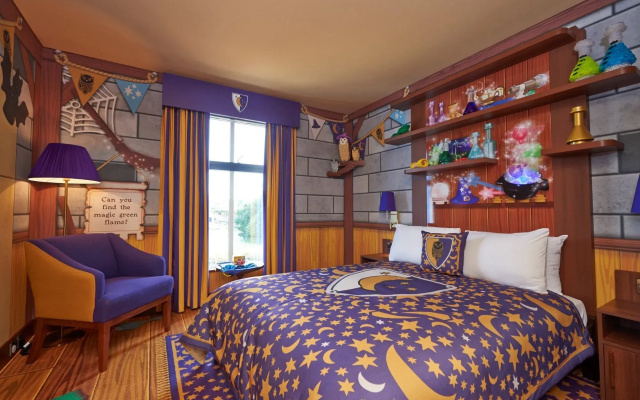 Legoland California Hotel And Castle Hotel (Ht)