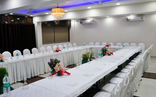 Savera A Business Luxury Hotel