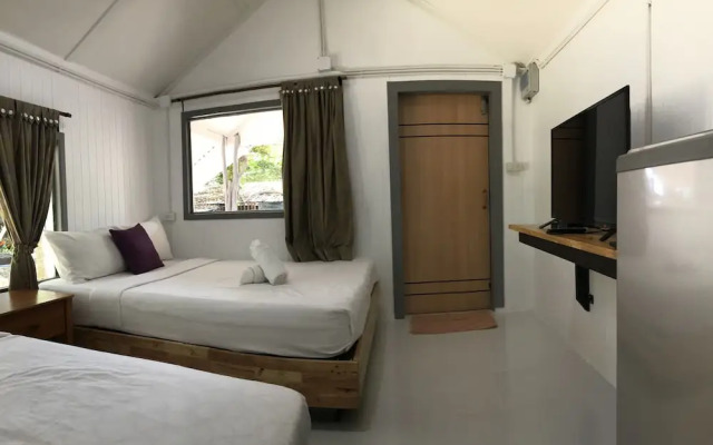 Season Samed Resort