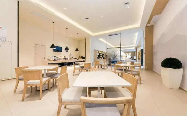 Ji Hotel (Hefei 1912 Bar Street)