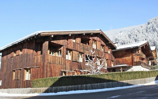 Lovely Apartment in Ramsau Im Zillertal Near Ski Slopes