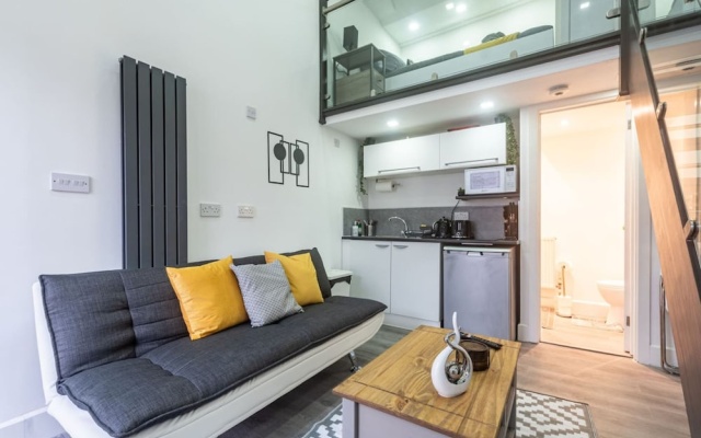 Studio in Central Reading- Next to Town Centre