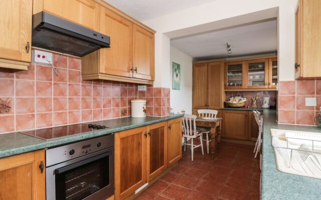 9 Oaklands Terrace