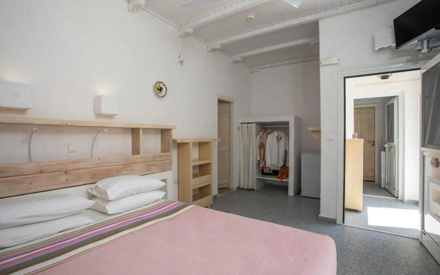 Irini Hotel