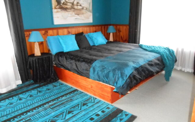 Tidelines of Bicheno