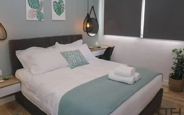 Luxury 80m2 Apartment With Balkony Downtown
