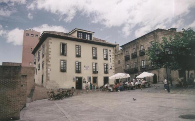 Hotel La Casona de Jovellanos