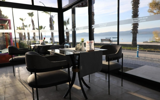 Roseira Mar-Inn Luxury