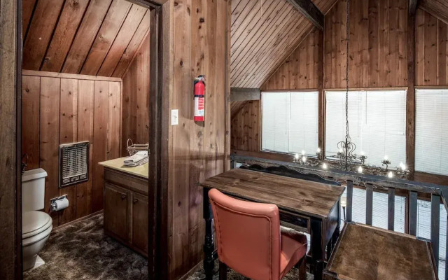 Cruthirds - Three Bedroom Cabin