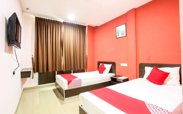 OYO 89539 Hotel Siswa