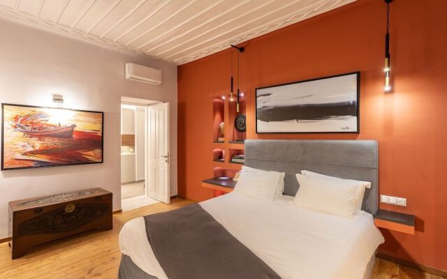 Camara Suites