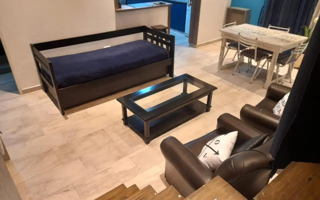 Hermosa casa con patio, parrilla y garage cerrado