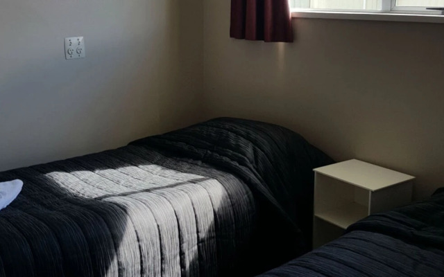 High Country Motel and Backpackers