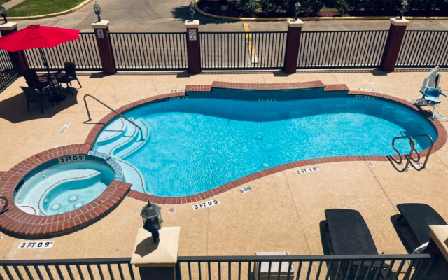 Comfort Suites Westchase Houston Energy Corridor