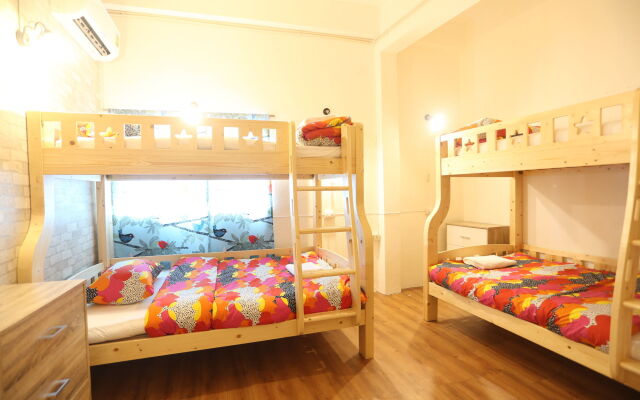 Blue Jasmine Hostel