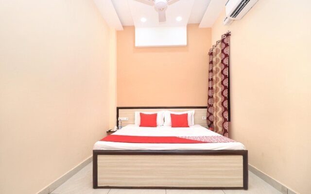 Pryag Guest House By OYO Rooms