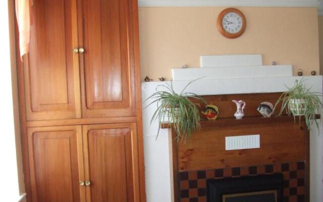 Ivy House Holiday Home