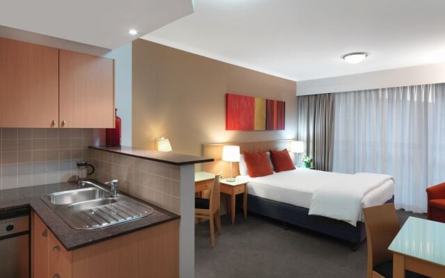 Adina Serviced Apartments Sydney Martin Place