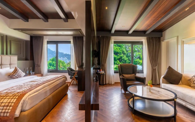 Hanric by Eight Continents Ikshana Luxe