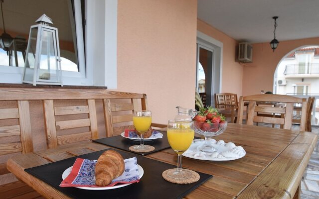 Luxurious Apartment in Vodice With Garden